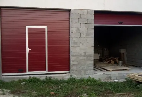 Установка ворот со встроенной калиткой от Damast